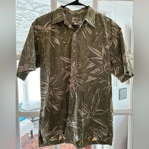 Cooke Street Honolulu men’s style Aloha shirt size M EUC